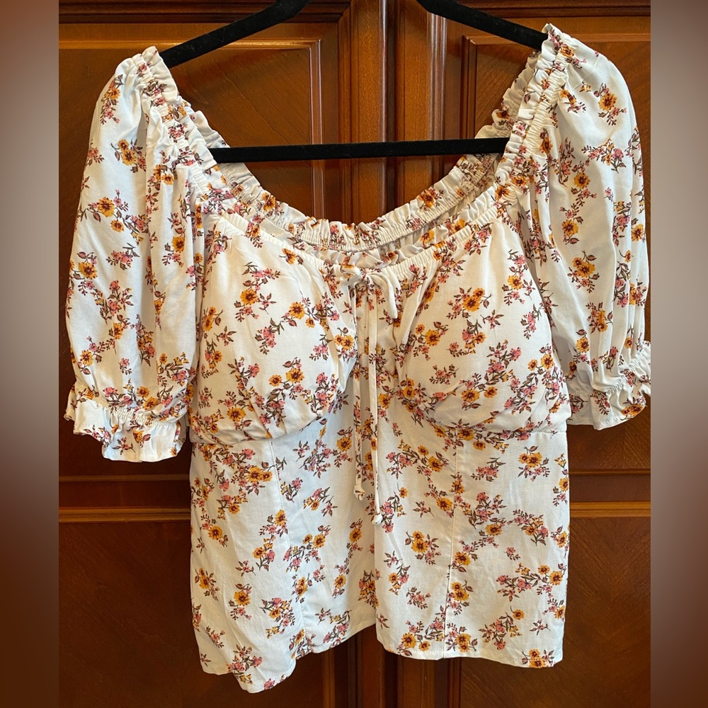 NWT ADORABLE